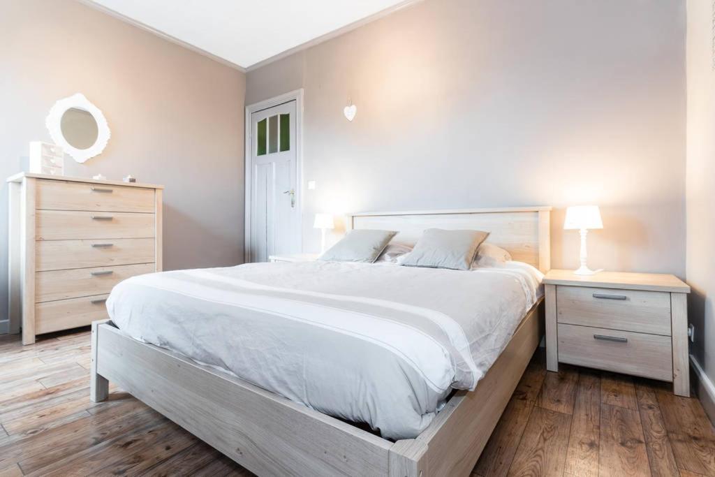 Charmant Appartement Met Zicht Damse Vaart @Brugge المظهر الخارجي الصورة